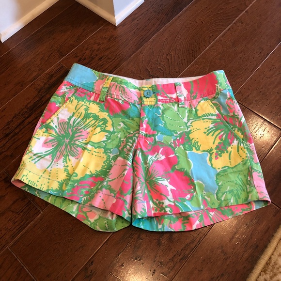 Lily Pulitzer shorts - Picture 1 of 2